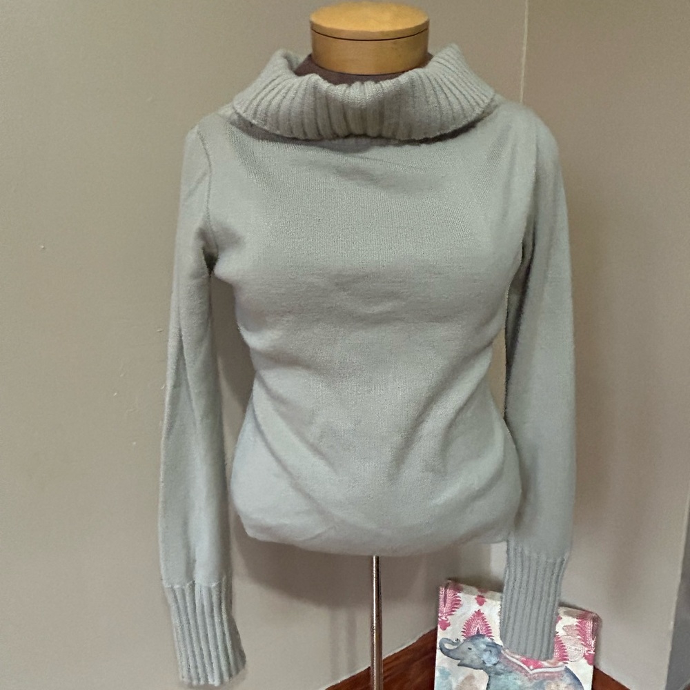 Morganc Sweater Crowl Neck Merino Wool Blend Classic Office Career Stable Italy